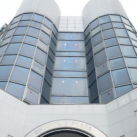 Hotel Crystal Plaza Hitachinaka Bagian luar foto