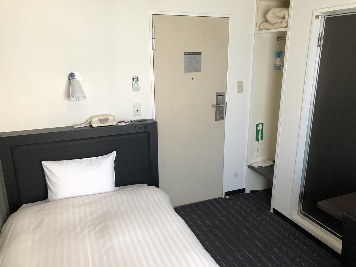 Hotel Crystal Plaza Hitachinaka Bagian luar foto